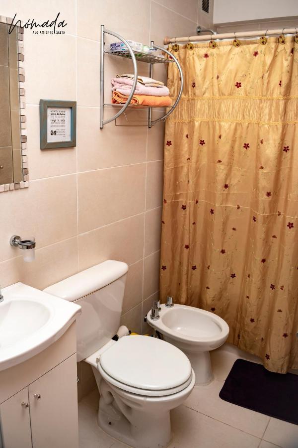 Departamento En Calle Principal, Cómodo, Hasta 4. Apartamento Salta